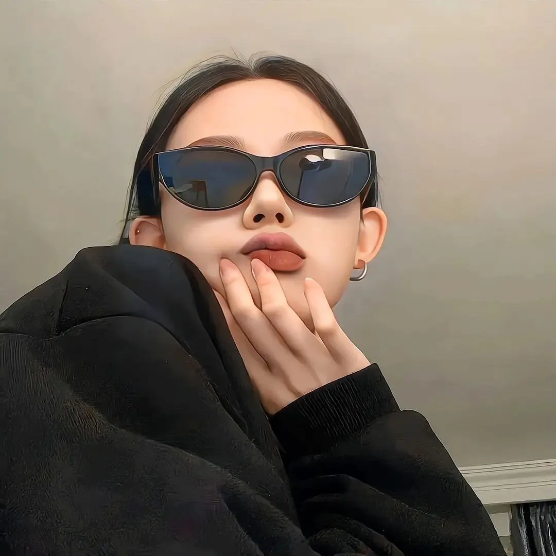 男人们在做著甚么！